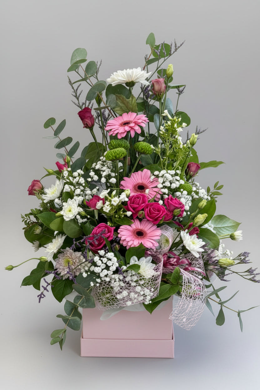 Gift box Arrangement | Florist's Choice Front Facing