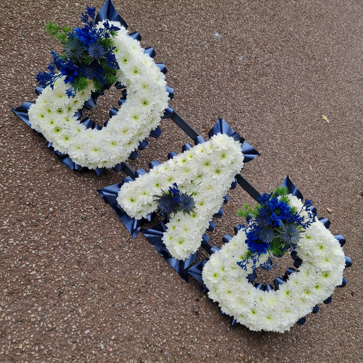 Navy Dad Tribute Les Fleurs Florist navy-dad-tribute-les-fleurs-florist